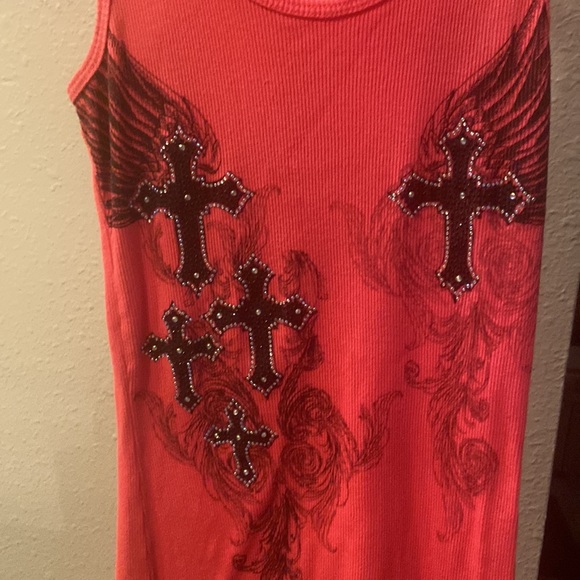 Tank. Worn once. Tight fit - Picture 2 of 6